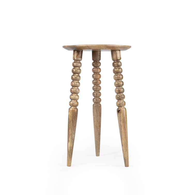Warm Natural Wood Round Accent Table with Sculpted Legs