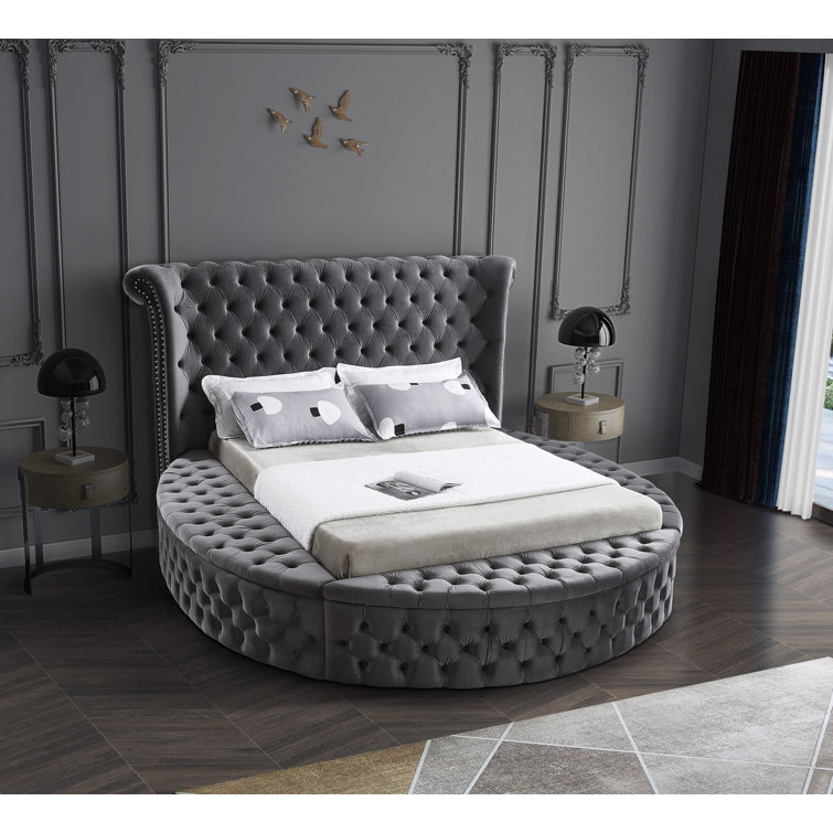 Luxus Gray Velvet King Bed with Tufted Upholstery