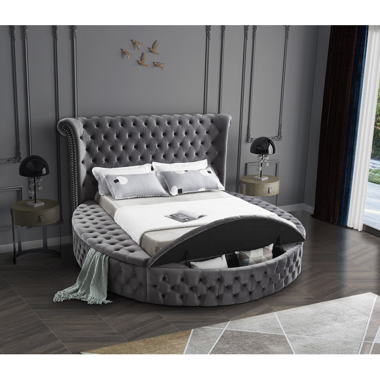 Luxus Gray Velvet King Bed with Tufted Upholstery