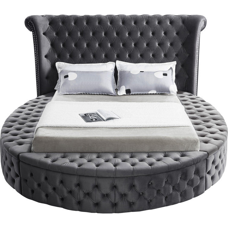 Luxus Gray Velvet King Bed with Tufted Upholstery