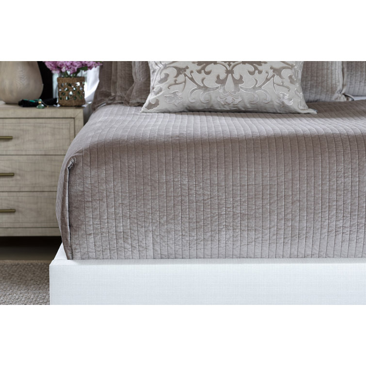 Raffia King Quilted Velvet Winter Coverlet