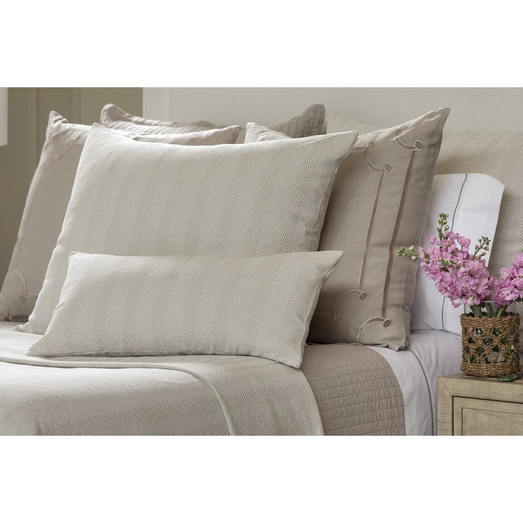 Raffia & White Cotton Chevron King Blanket 112"x98"