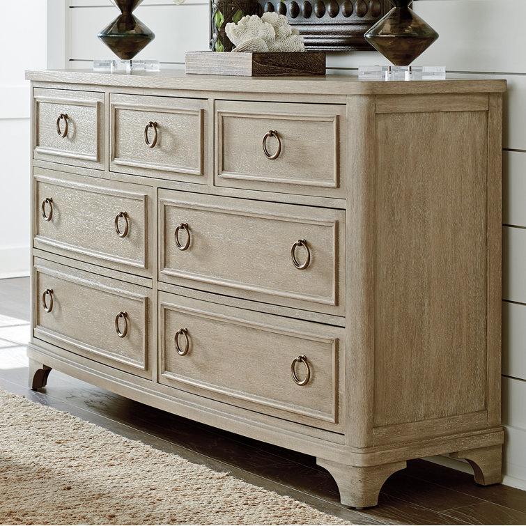 Elegant Beige Transitional 7-Drawer Horizontal Dresser