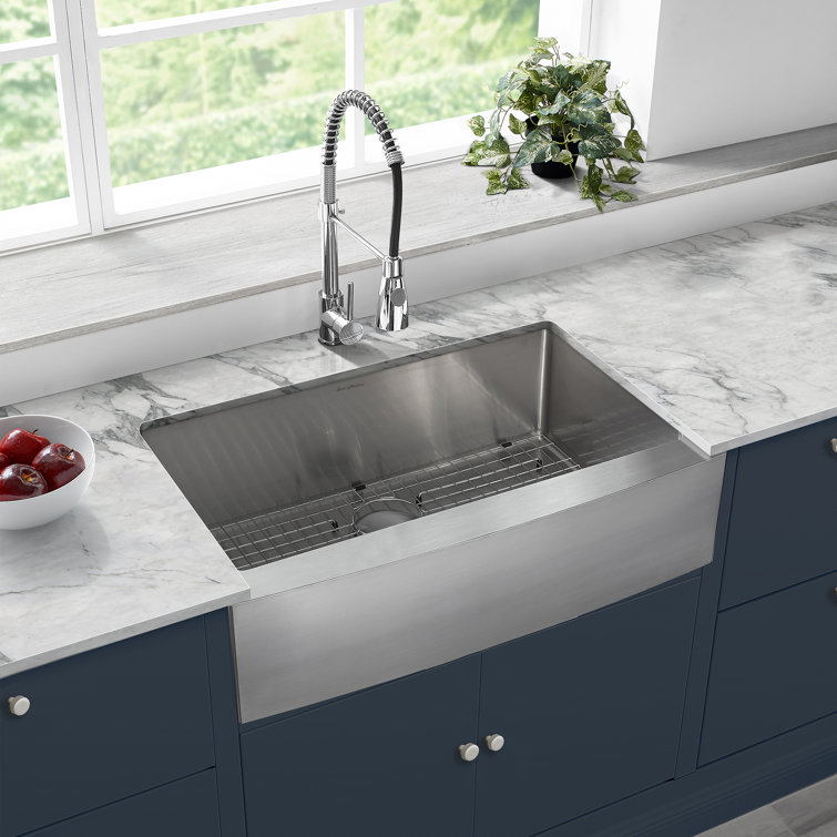 Rivage 33 x 21 Stainless Steel Farmhouse Kitchen Sink with Apron