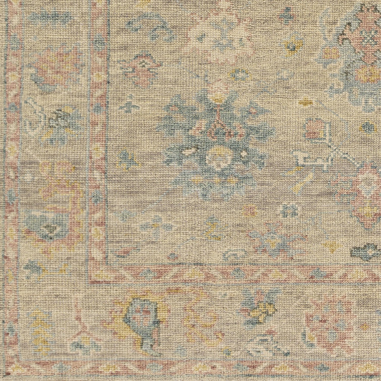 Hand-Knotted Rectangular Wool Area Rug with Fringe