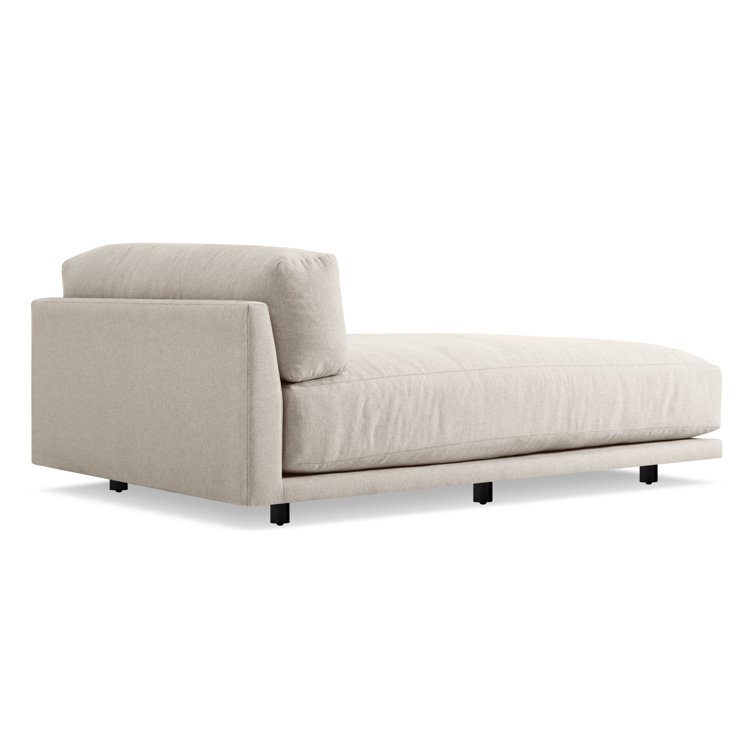 Sanford Natural Linen Right Chaise Lounge