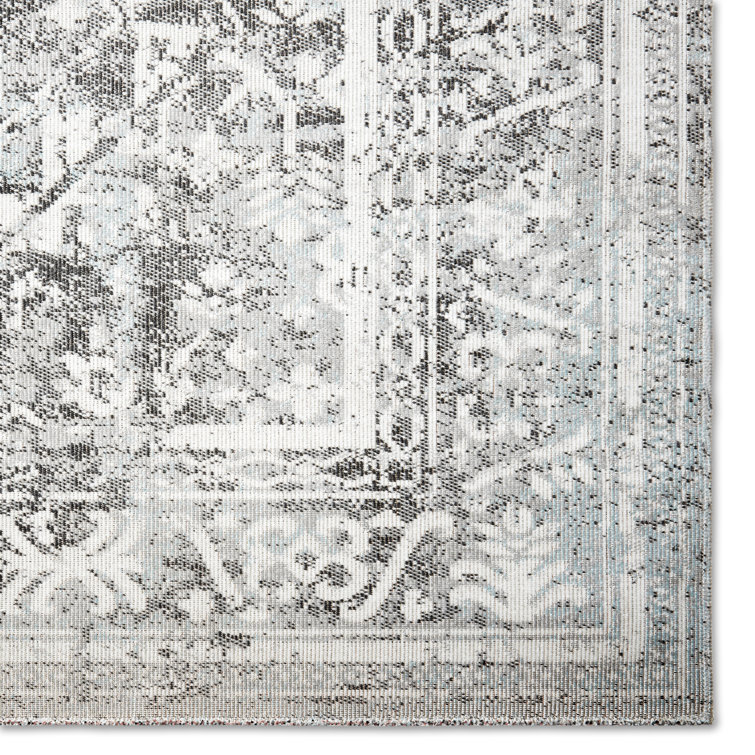 Gray Medallion 8' x 10' Synthetic Easy Care Rug