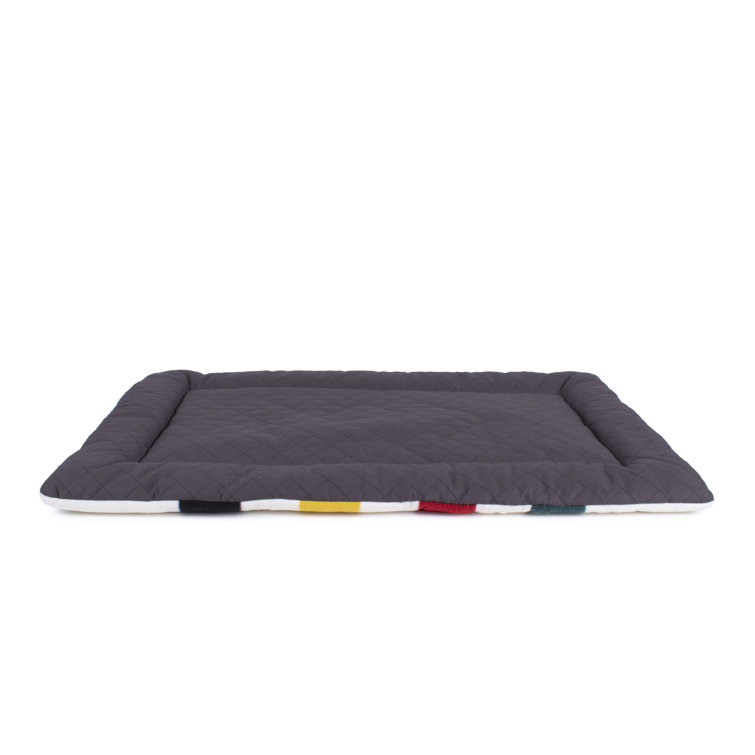 Large Multicolor Striped Polyester Pet Bed