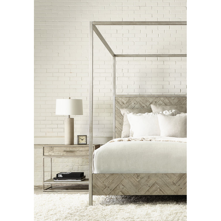 Gray Wood and Metal 1-Drawer Nightstand