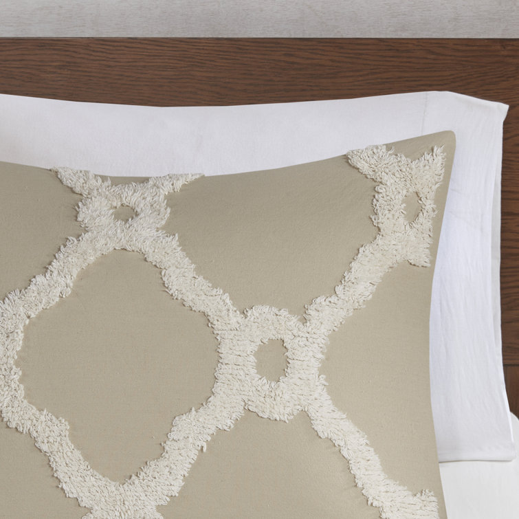 Full White Cotton Tufted Geometric Comforter Set