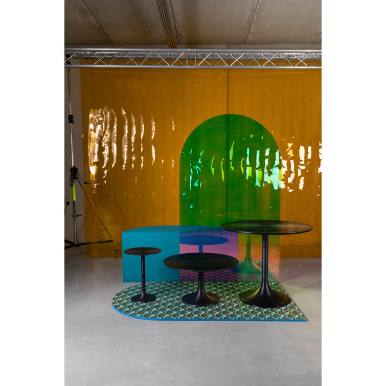 Hypnotising Black Round Metal Dining Table