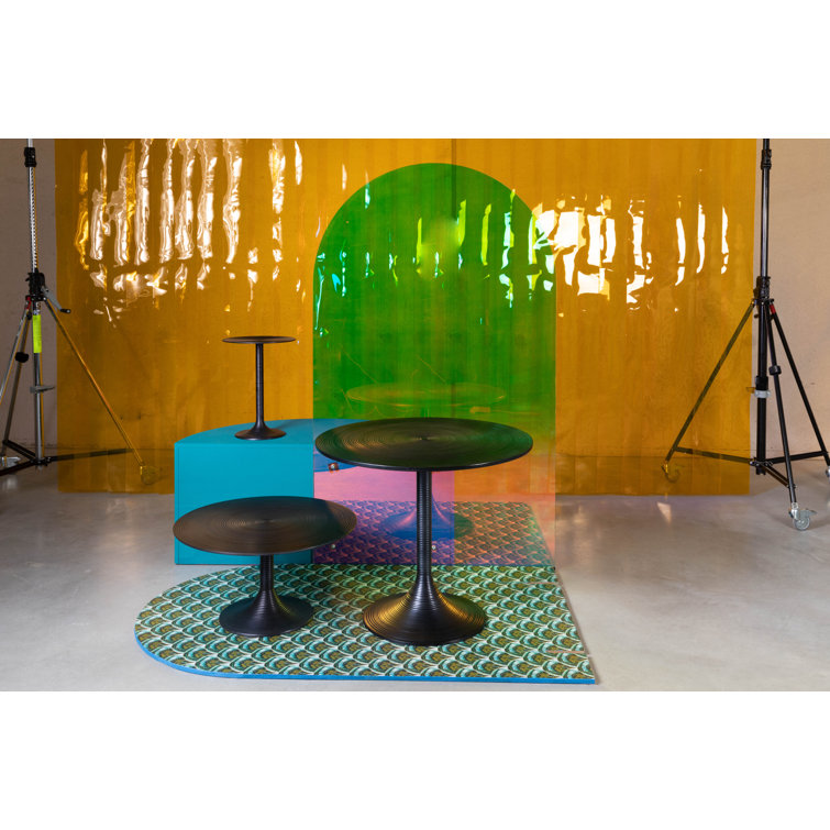 Hypnotising Black Round Metal Dining Table