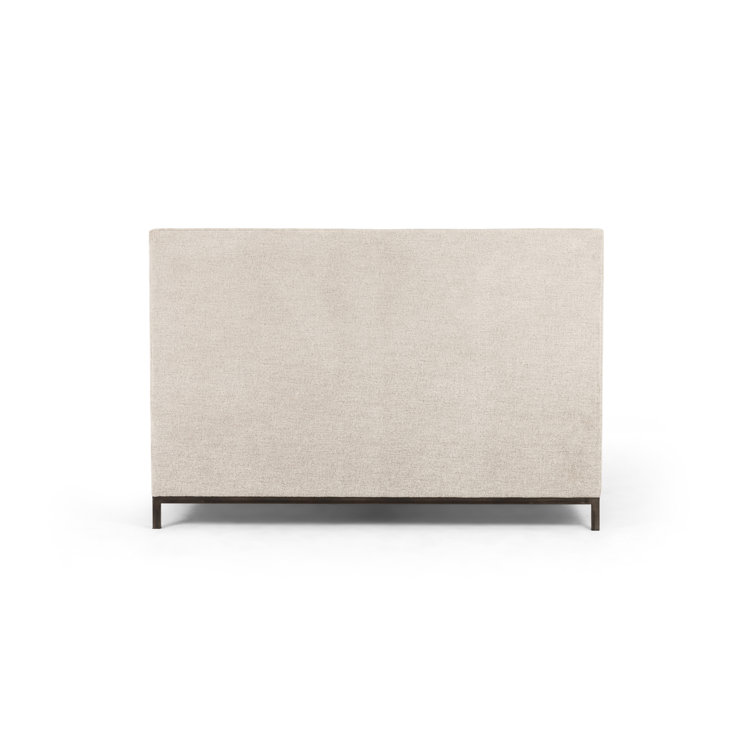 King Light Gray Linen Upholstered Metal Frame Bed with Tufted Headboard