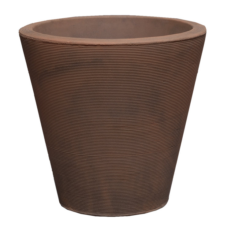 Caviar Black Crescent Garden 20" Polyethylene Planter