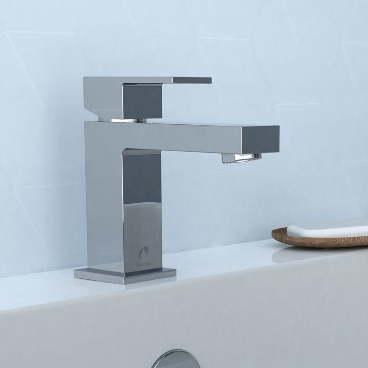 Quadrato Polished Chrome Single Handle Bathroom Faucet with Drain