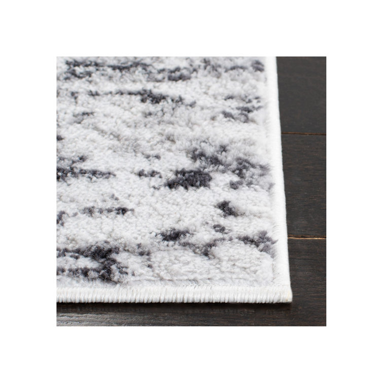 Amelia Light Grey and Charcoal Abstract Synthetic Rug 2'2" x 4'