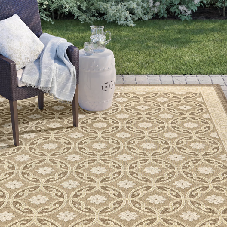 Courtyard Elegance Beige & Yellow Synthetic 8' x 11' Area Rug