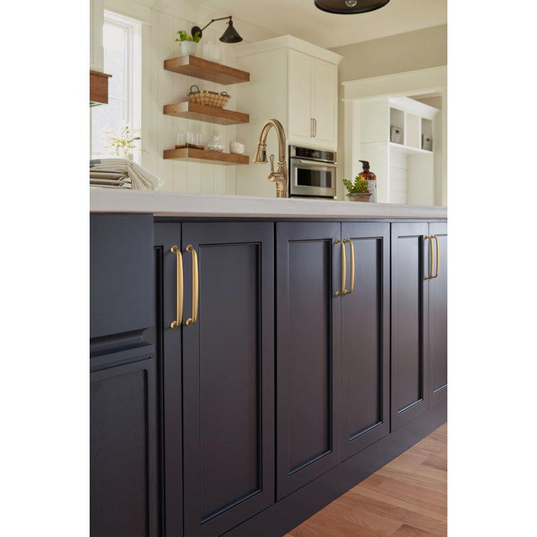 Champagne Bronze 7" Traditional Cabinet Bar Pull