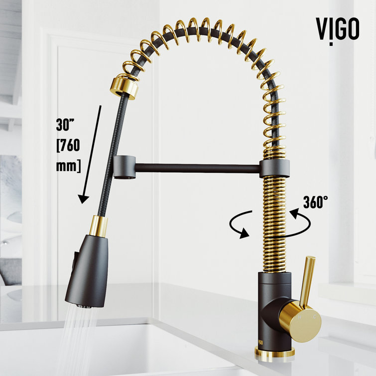 Elegant Dual-Tone Pull-Down Kitchen Faucet in Matte Gold and Black
