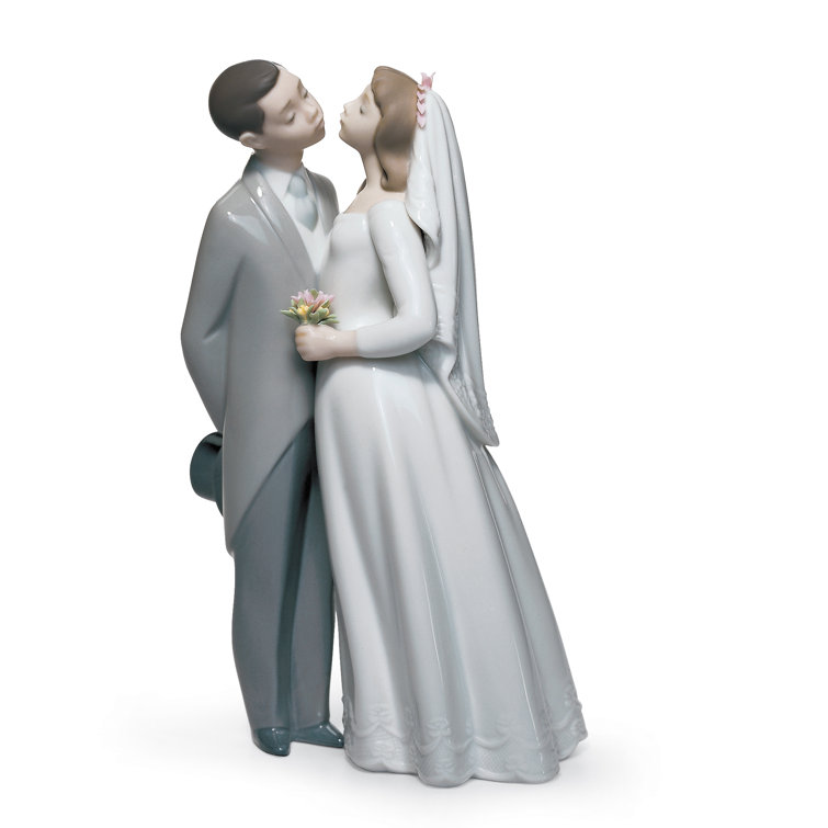 Hand-Painted Porcelain 'A Kiss to Remember' Wedding Figurine