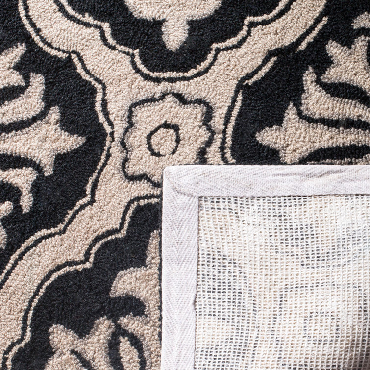 Black and Cream Hand-Hooked Geometric Area Rug 5' x 8'