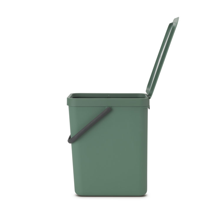 Fir Green Plastic Recycling Bin with Removable Lid, 6.6 Gallon