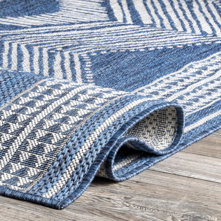 Ranya Blue and White Geometric Synthetic 5' x 8' Area Rug
