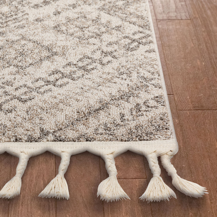 Beige Synthetic Medallion Flat Woven Area Rug 3'11" x 5'10"