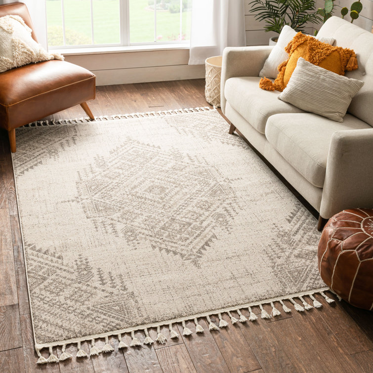 Beige Synthetic Medallion Flat Woven Area Rug 3'11" x 5'10"
