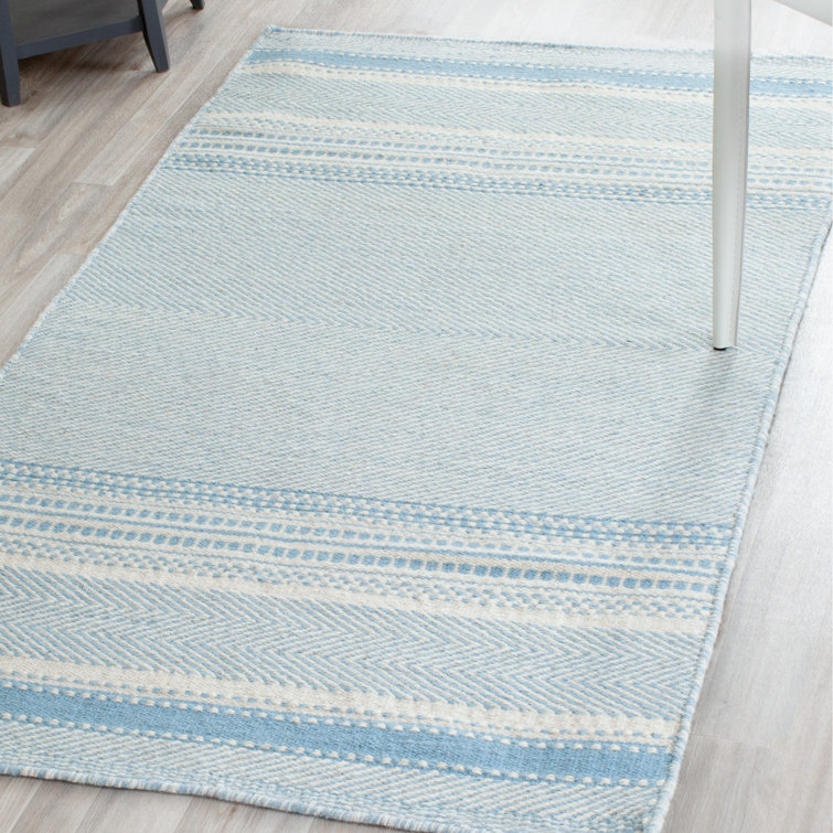 Light Blue and Ivory Handwoven Wool and Cotton 4' x 6' Area Rug