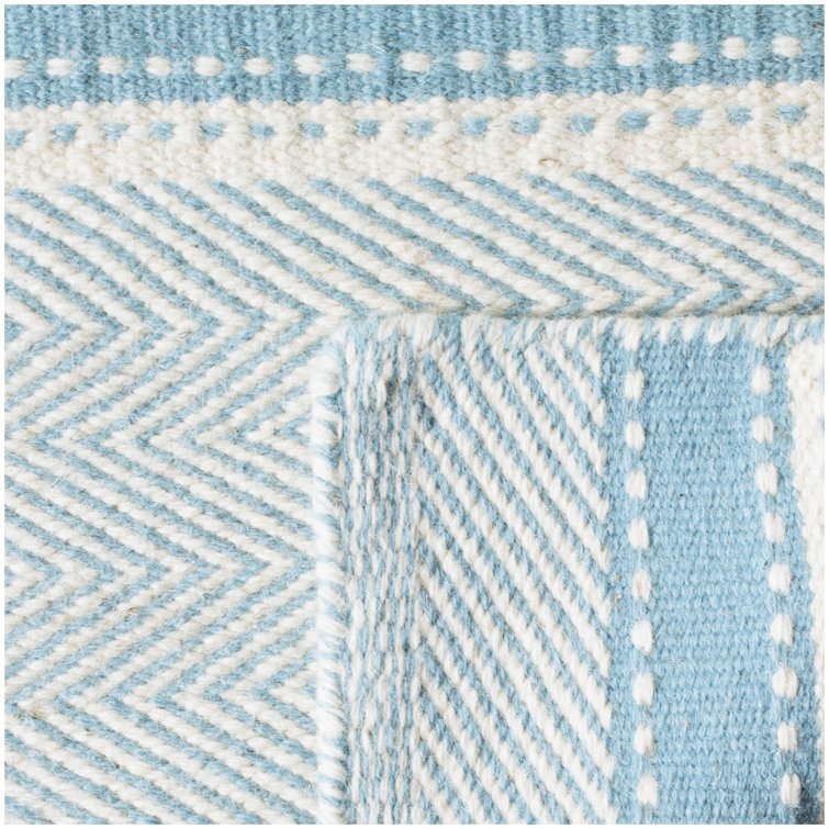 Light Blue and Ivory Handwoven Wool and Cotton 4' x 6' Area Rug