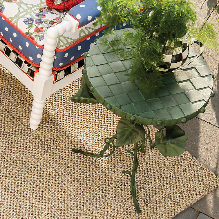 Round Green Iron and Aluminum Outdoor Accent Table