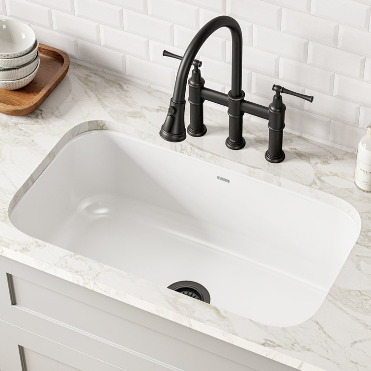 White 31 1/2-inch Undermount Stainless Steel Single Bowl Kitchen Sink