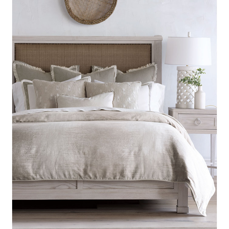 Super Queen Beige Cotton Blend Ombre Comforter