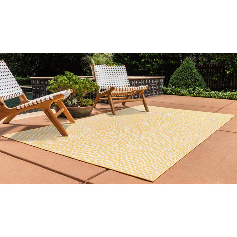 Sunny Ivory Abstract 8' x 10' Reversible Outdoor Rug