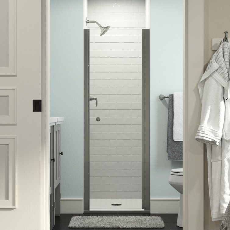 Polished Chrome Single-Function Wall Mounted Showerhead