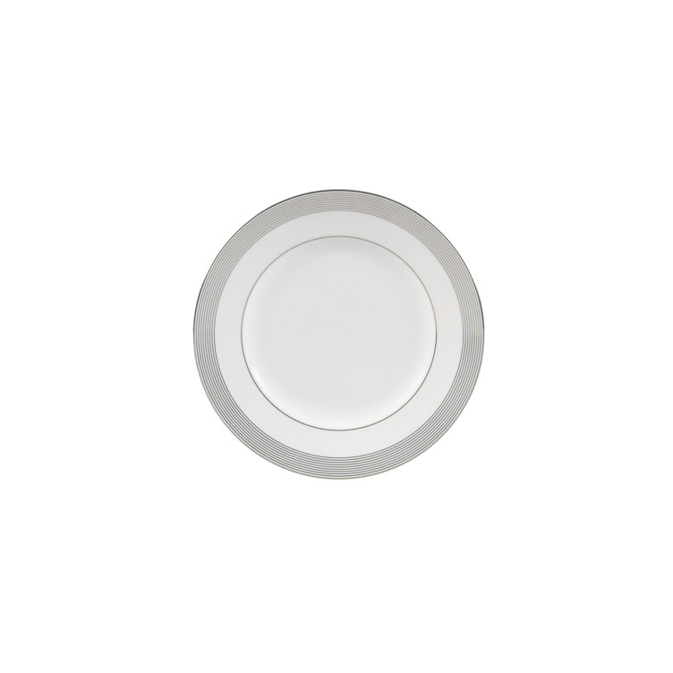 White and Black Porcelain 4-Piece Dinnerware Set