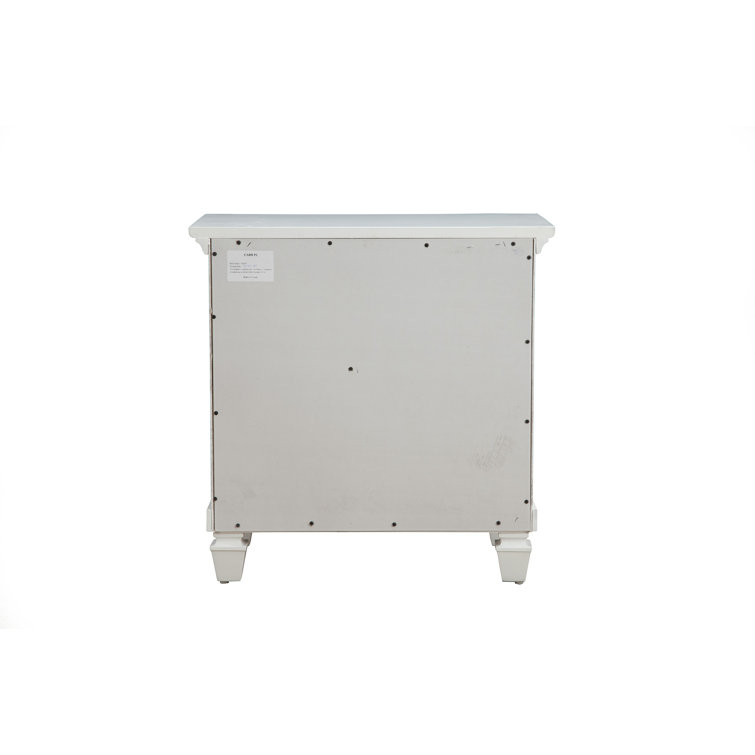 Winchester Pine White Transitional 3-Drawer Nightstand