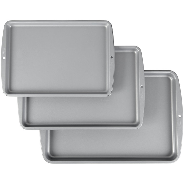 Wilton Non-Stick Heavy-Gauge 3-Piece Cookie Sheet Set