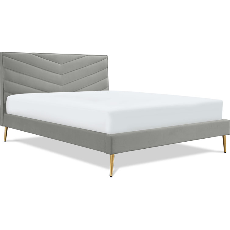 Gray Velvet Queen Upholstered Platform Bed with Tufted Headboard