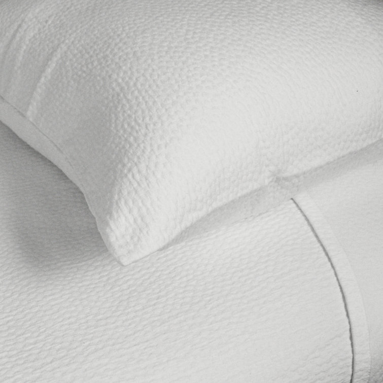 White King Cotton Textured Matelasse Coverlet Set