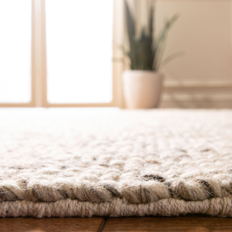 Pebble Gray Hand-Tufted Wool Area Rug with Fringe, 6' x 9'