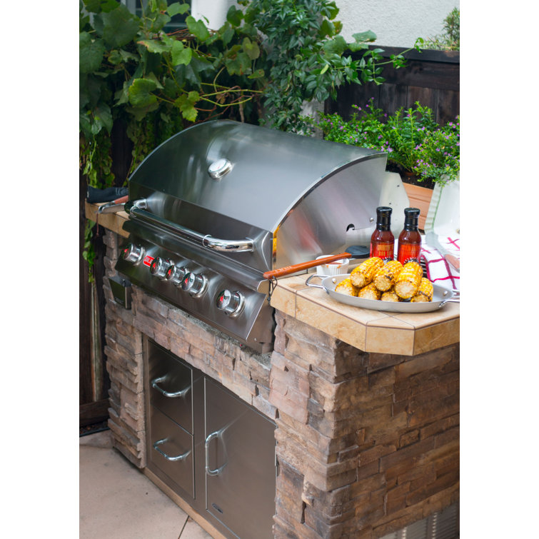 Bull Angus 30-Inch Stainless Steel 4-Burner Built-In Gas Grill with Rotisserie