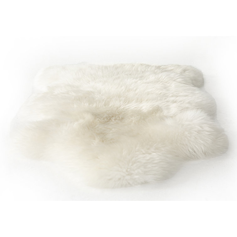 Mateo Collection Luxurious Cream Lambskin Throw Blanket