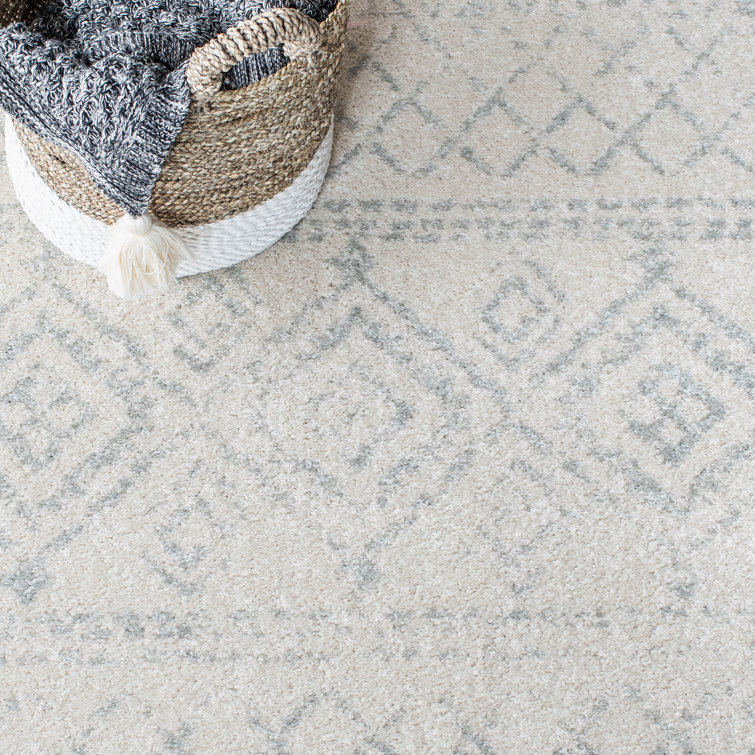 Gray Geometric 6' x 9' Hand-Knotted Synthetic Area Rug