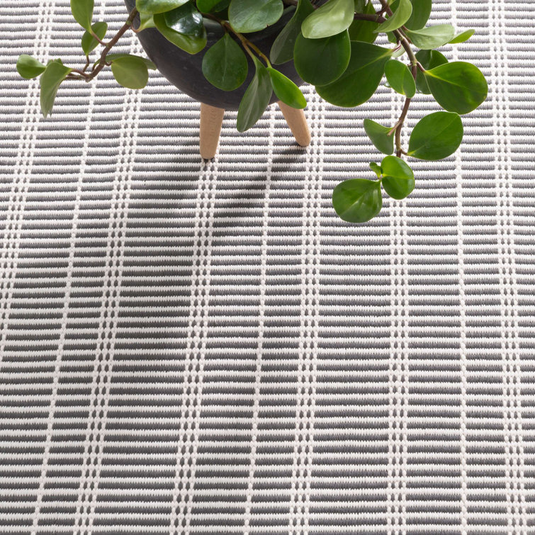 Shale Stripe Handwoven Indoor/Outdoor Rug, 2' x 3'