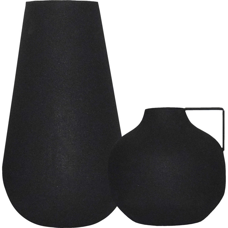 Matte Black Iron Decorative Table Vase Set
