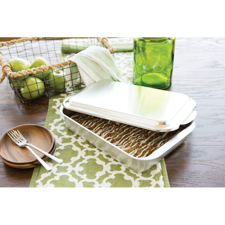 Silver Aluminum Rectangular Non-Stick Covered Cake Pan