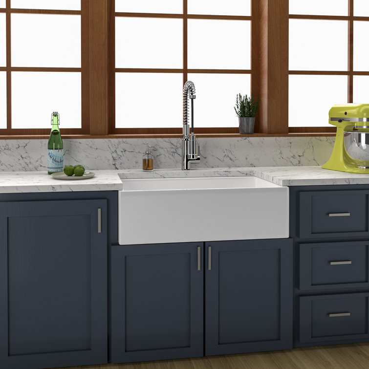 33'' White Fireclay Farmhouse Single Bowl Kitchen Sink