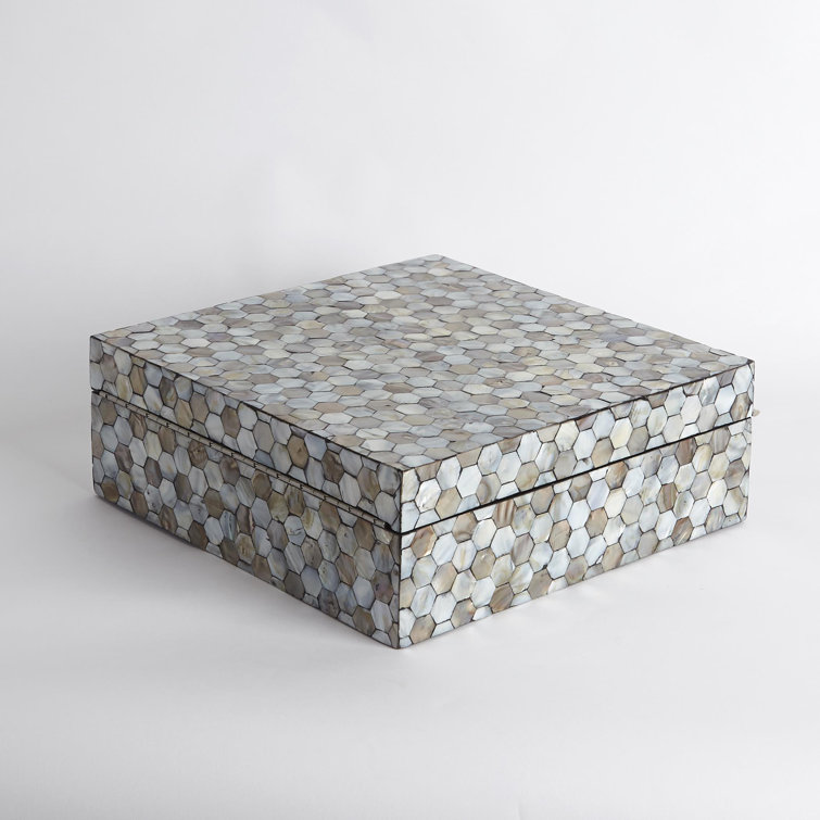 Elegant Lacquered Mother of Pearl Lidded Box